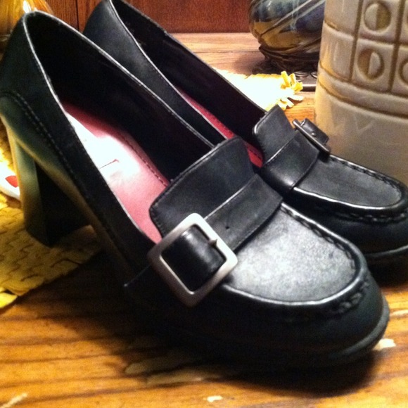 Leather Tommy Girl Pumps