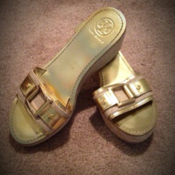 Tory Burch Gold Wedge 🌟Authentic🌟