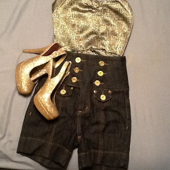 💋Reduce💋High waist short gold bottons - Picture 1 of 2