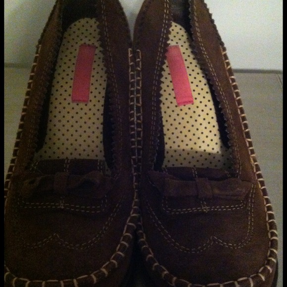 Moccasin Style Heels - Picture 3 of 4