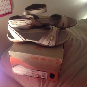 SOLD!!!       Merrell athletic sandals