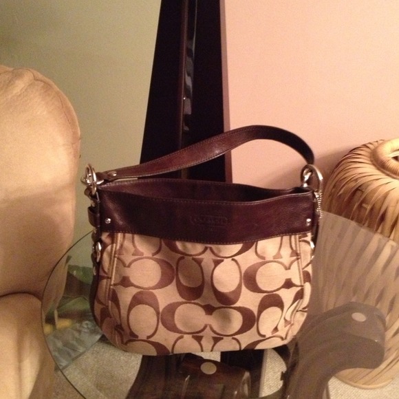 ❌❌sold❌❌Authentic Coach bag... Gently used