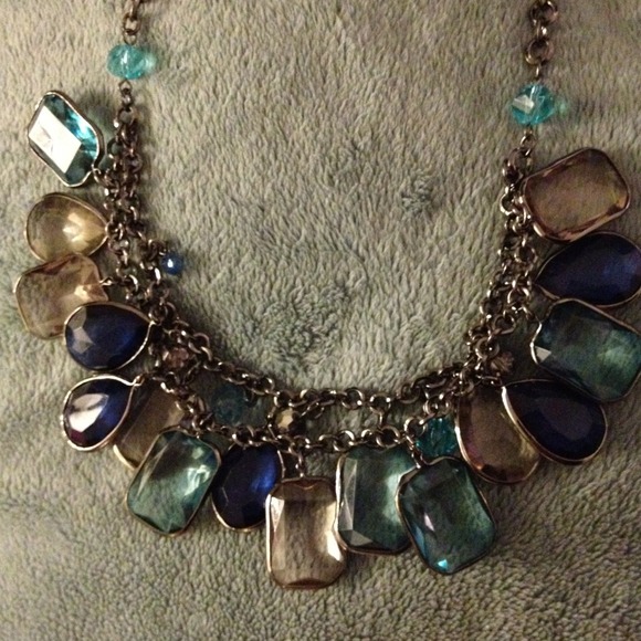 Lane Bryant chunky necklace in teal & blue