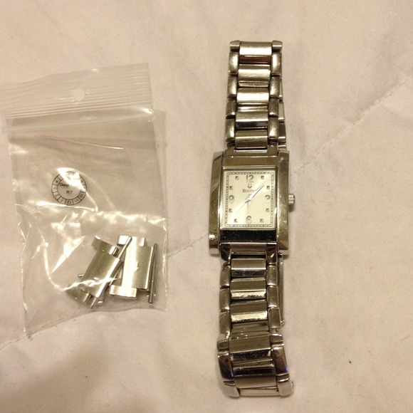 *REDUCED* 100% authentic Bulova watch - Picture 3 of 4