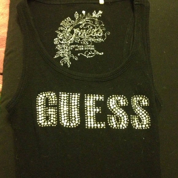 Guess top