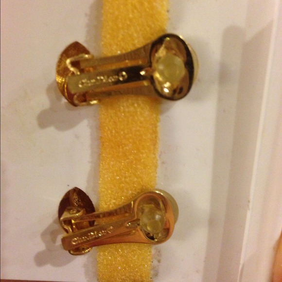 100%auth Vintage Christian Dior Clip on earrings - Picture 3 of 4