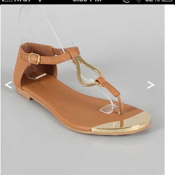 Camel sandals 🆕