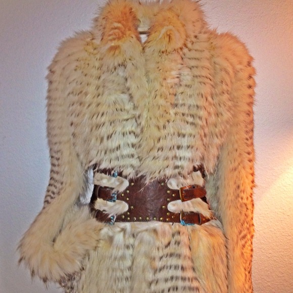 Fur coat cross Fox design full length super yummy! - Picture 2 of 4