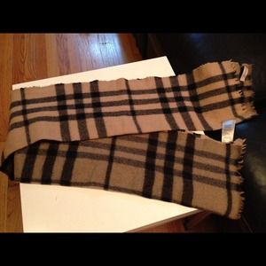 Burberry scarf