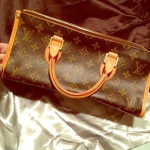 AUTHENTIC Louis Vuitton Popincourt