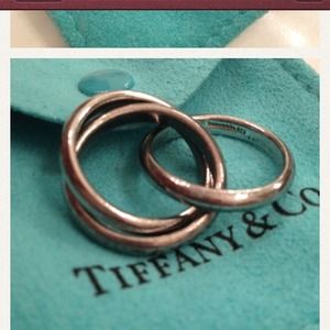 Tiffany eternity ring