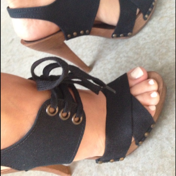 🚫SOLD🚫  Auth Stella McCartney Stiletto Heels - Picture 2 of 4