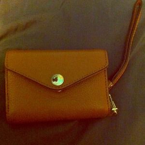 Michael Kors iPhone wristlet