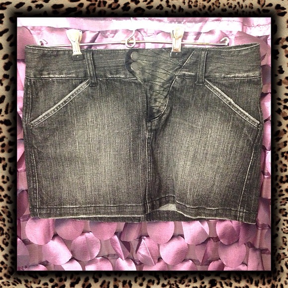 SOLD! Armani Exchange distressed jean mini skirt! - Picture 2 of 4