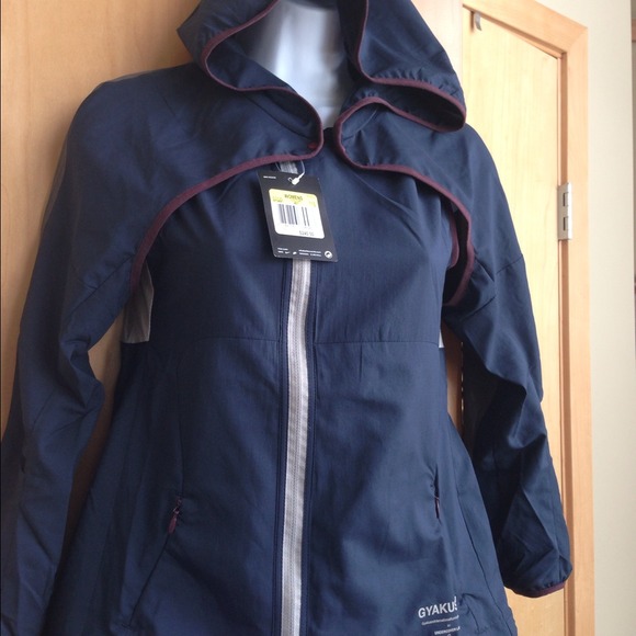 ⛔SOLD⛔ Nike Dri-Fit Gyakusou Convertible Running - Picture 2 of 4