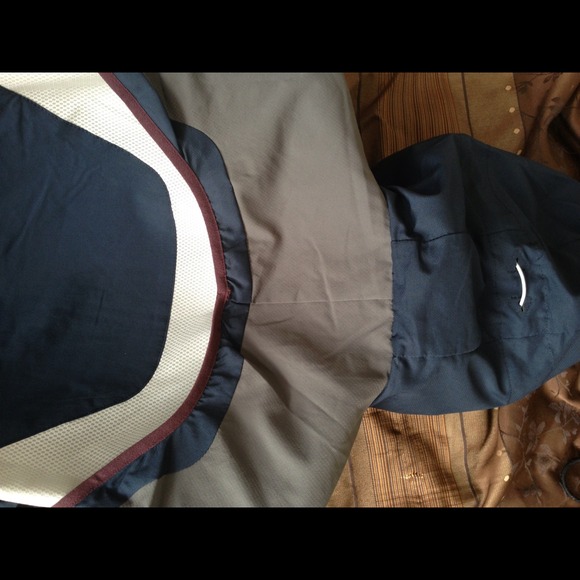 ⛔SOLD⛔ Nike Dri-Fit Gyakusou Convertible Running - Picture 3 of 4