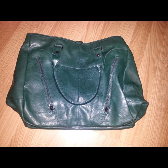 Avon Mark purse NWOT
