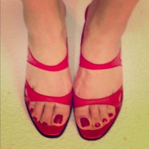 Prada size 6 red sandals