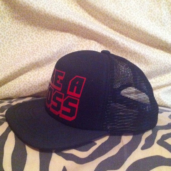 SnapBack - Picture 3 of 3
