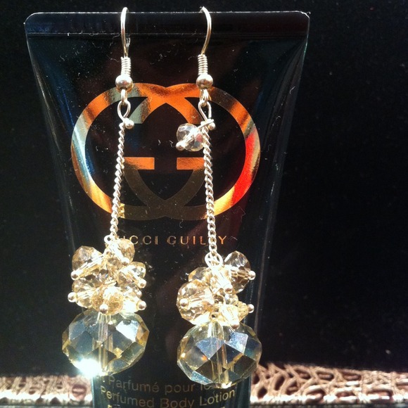 Earings - Picture 3 of 3