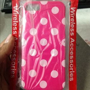 Pink & White Polkadot iPhone 5 case