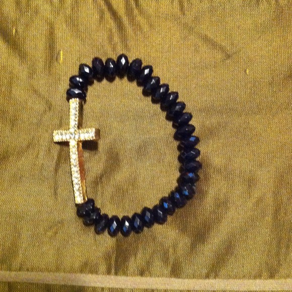 cross braclet - Picture 1 of 1