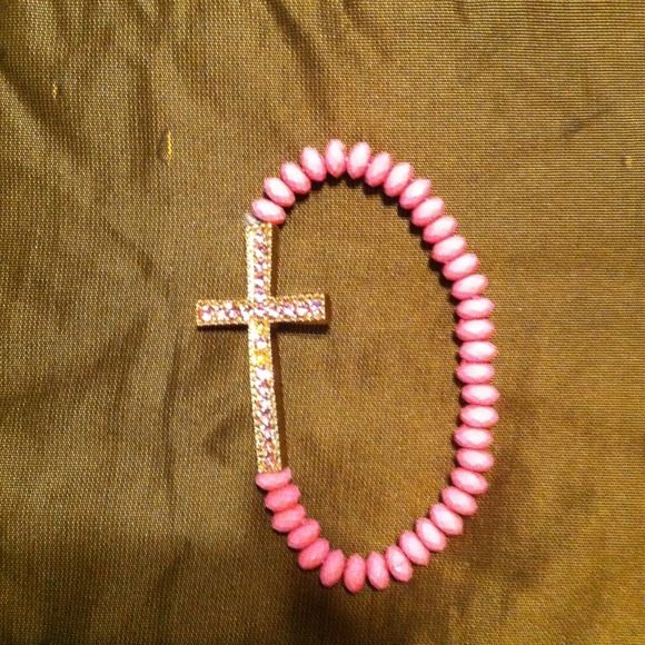 Cross braclet - Picture 1 of 2