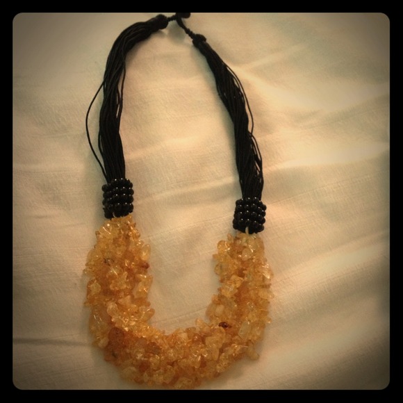 Beautiful citrine stone necklace