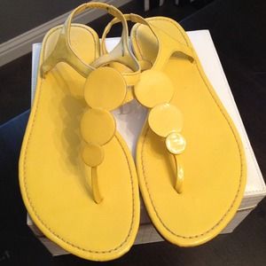 SOLD - NY&Co Yellow thong Sandals