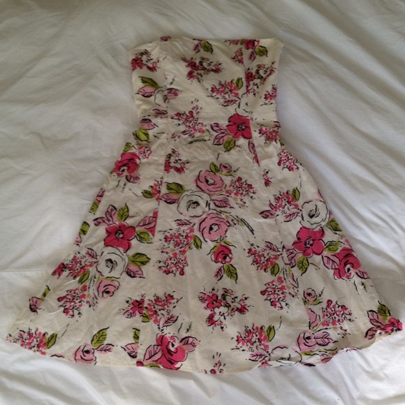 πΈHOLD Floral White & Pink Ann Taylor LOFT Dress - Picture 2 of 4