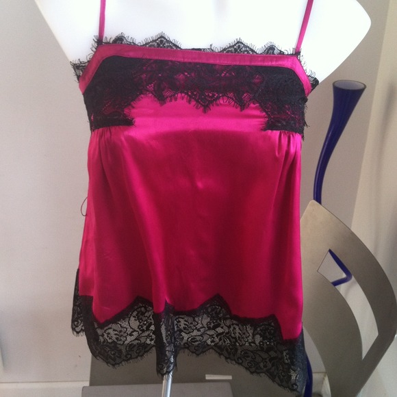 Bundle reserved Bebe xs top and Arden b xs top