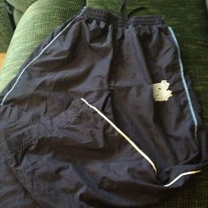 Boys 14/16 Carolina wind pants