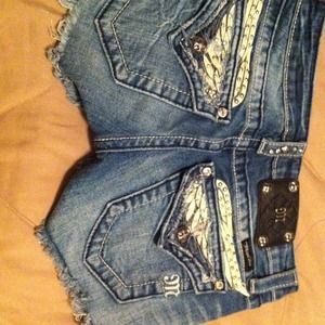 MissMe shorts size 27