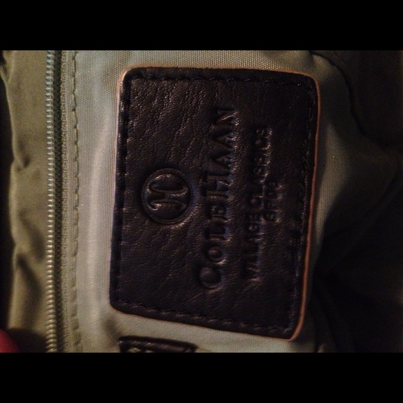 ✅REDUCED✅Cole Haan black leather satchel. - Picture 4 of 4