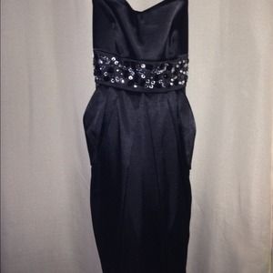 My black homecoming dress only wore once.