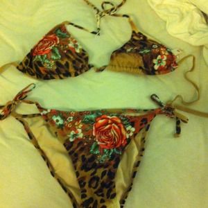 Rose leopard bikini medium