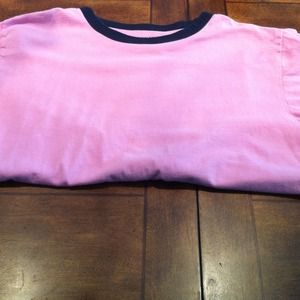 Lightly-worn men's t shirt!