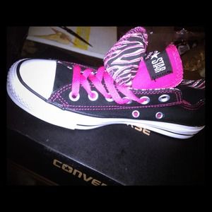 🎀RESERVED FOR ALLIHOLT🎀