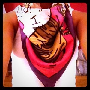 Betsey Johnson scarf with tags attached