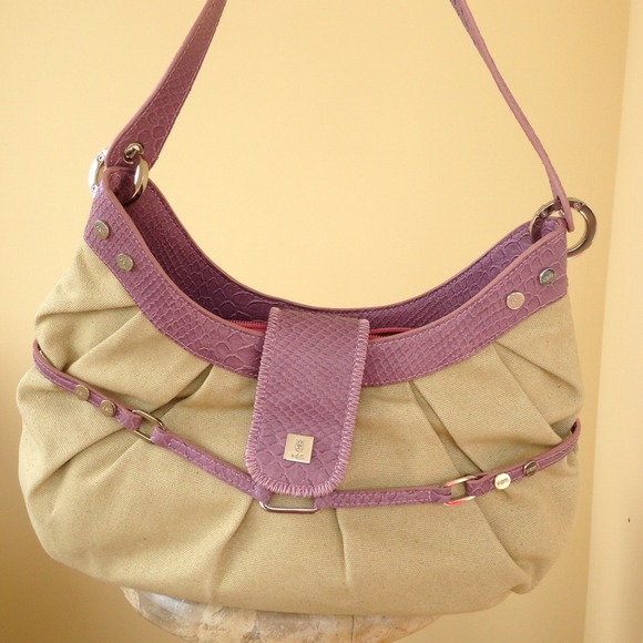 KEM Handbag - Picture 2 of 4