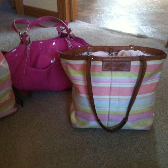 Spring color authentic coach handbag