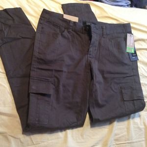 Mossimo cargo olive pants!!