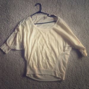 Small day trip fashion blouse