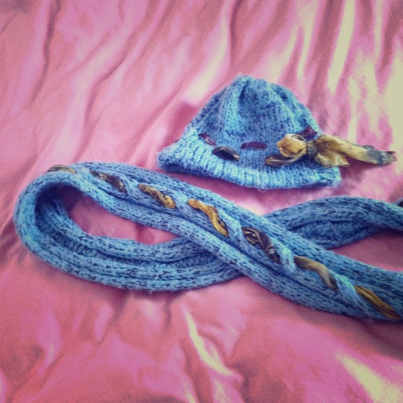 Renee's scarf and hat set