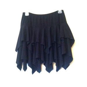 Black layered ruffles skirt