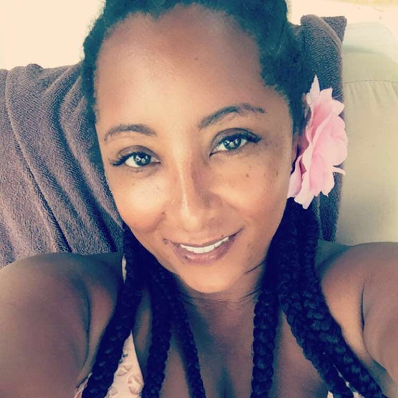 MEET THE POSHER... My prices are great! - Picture 6 of 8