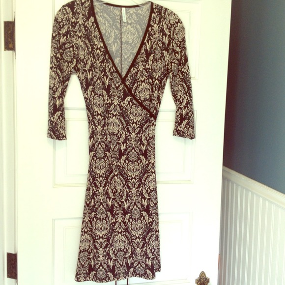 Damask black & cream wrap dress