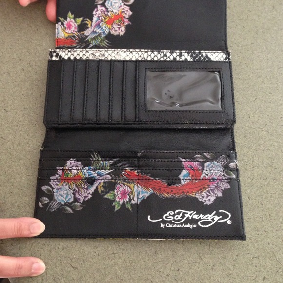 Wallet - Picture 3 of 4