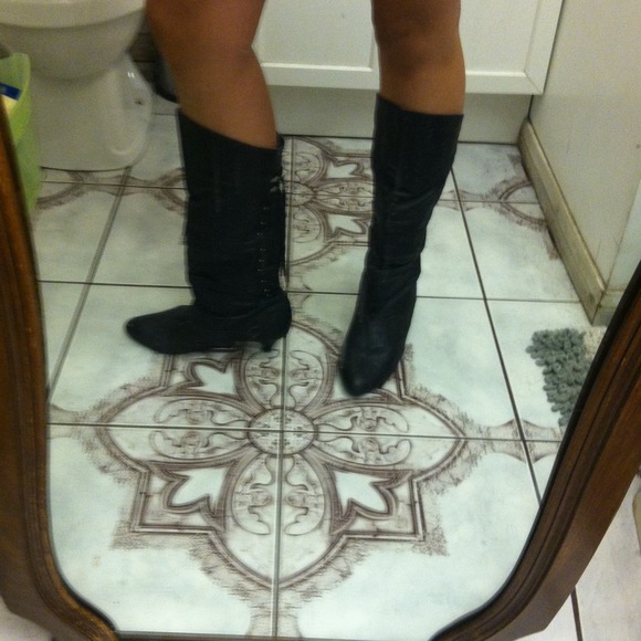 Vintage boots ON HOLD FOR CRYSTALINELOVES - Picture 4 of 4