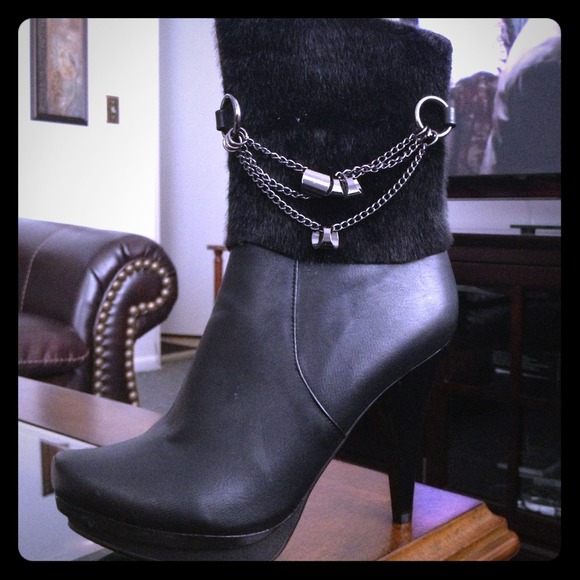 ✅Reduced!!! Gorgeous black booties !